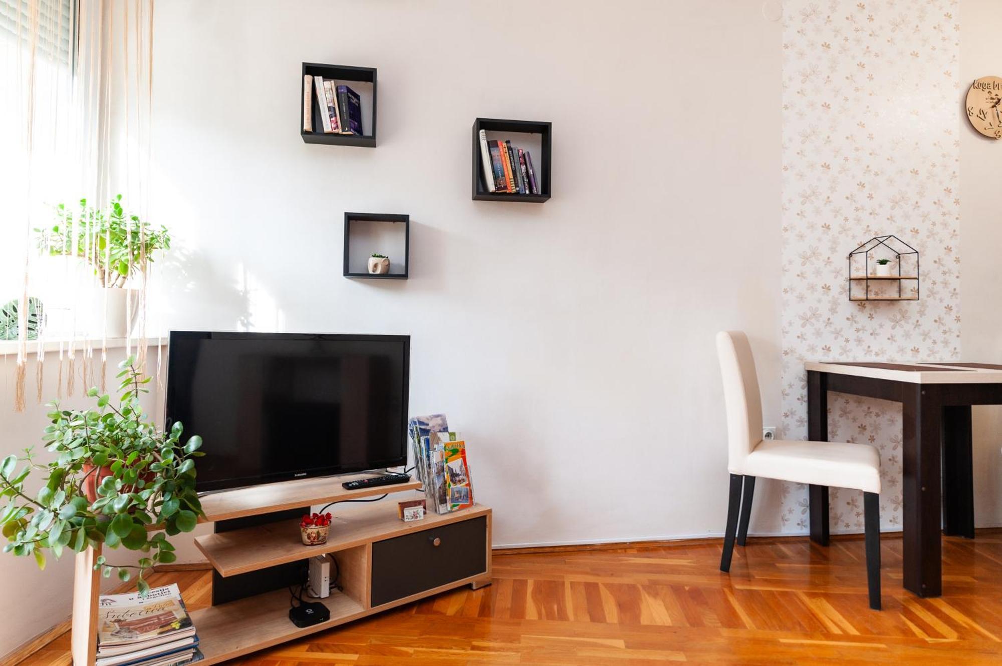Momo'S Studio Apartment Subotica Dış mekan fotoğraf
