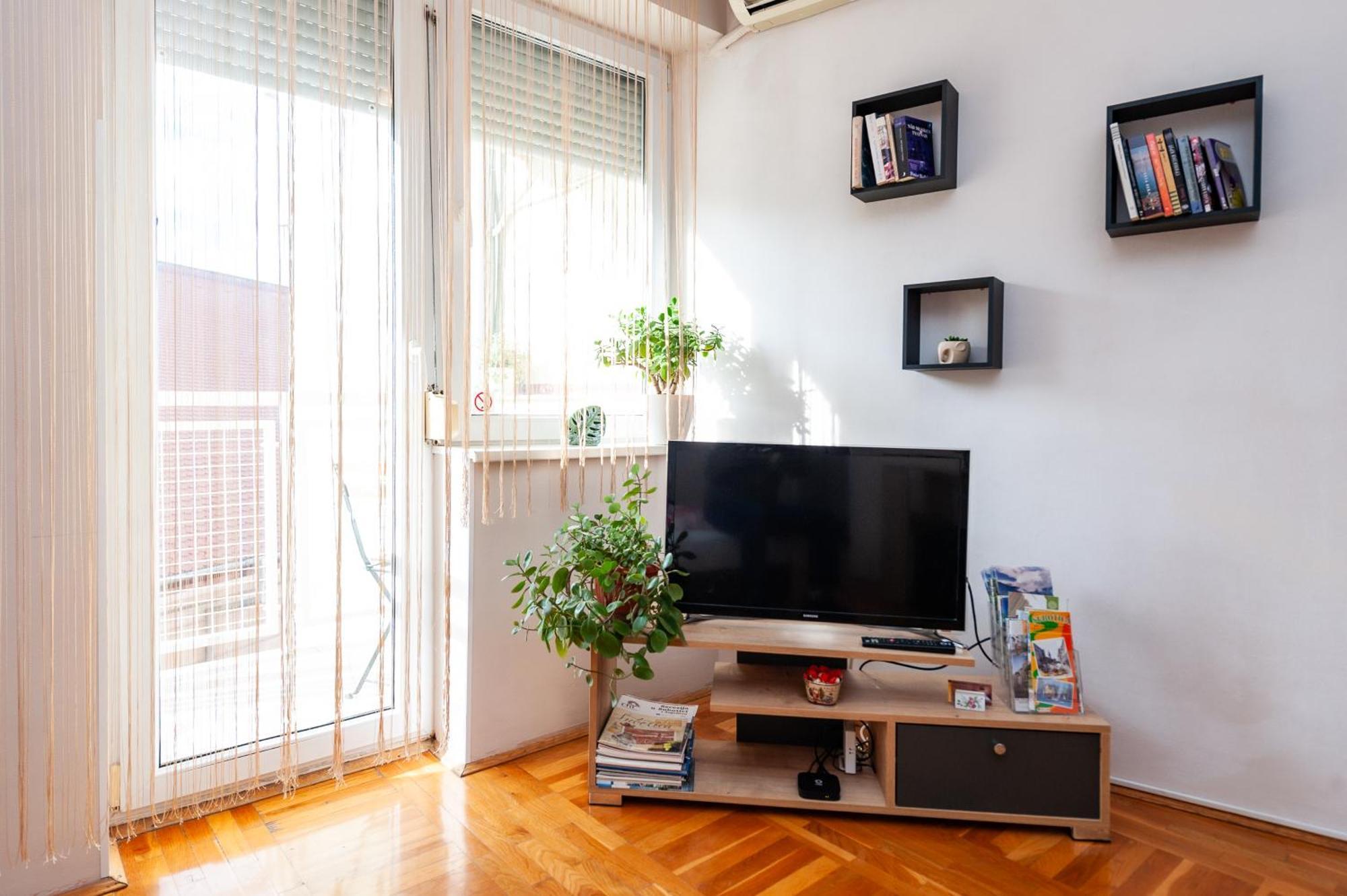 Momo'S Studio Apartment Subotica Dış mekan fotoğraf